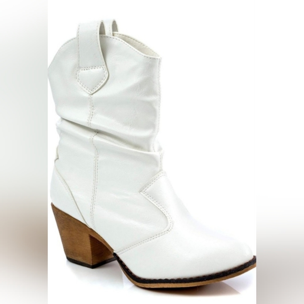 Ladies western boots